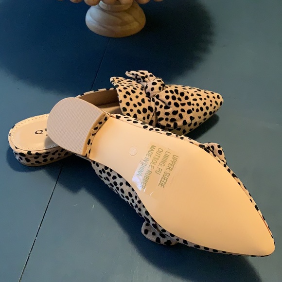Cheetah print mules with bow detail - Picture 3 of 3